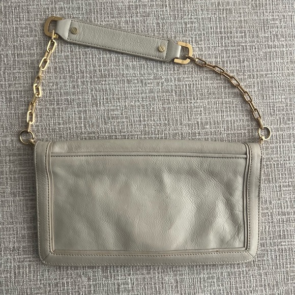Tory Burch Reva Clutch in Cream - Picture 2 of 5